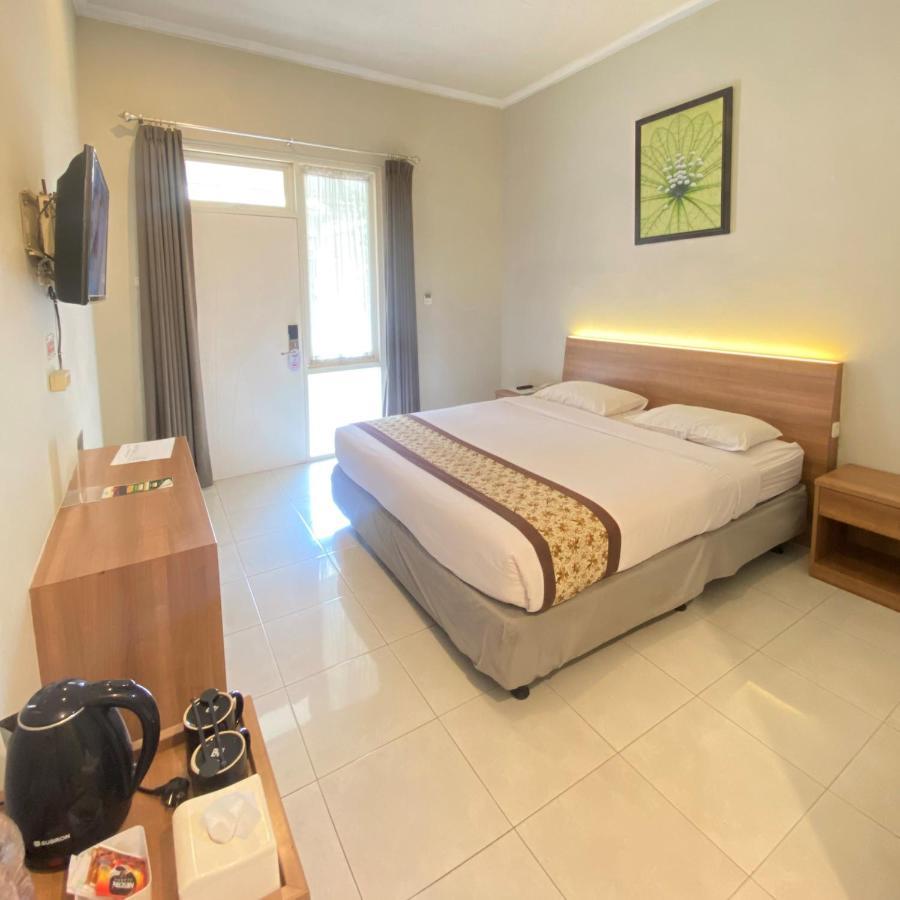 Riverstone Hotel & Cottage Batu  Zewnętrze zdjęcie