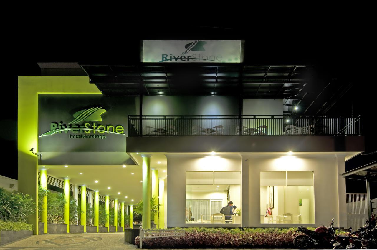 Riverstone Hotel & Cottage Batu  Zewnętrze zdjęcie